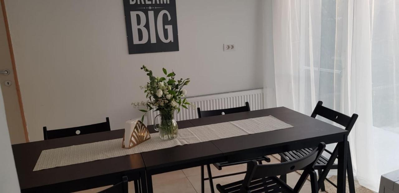 Pensiunea Groza Târgu Jiu Exteriör bild